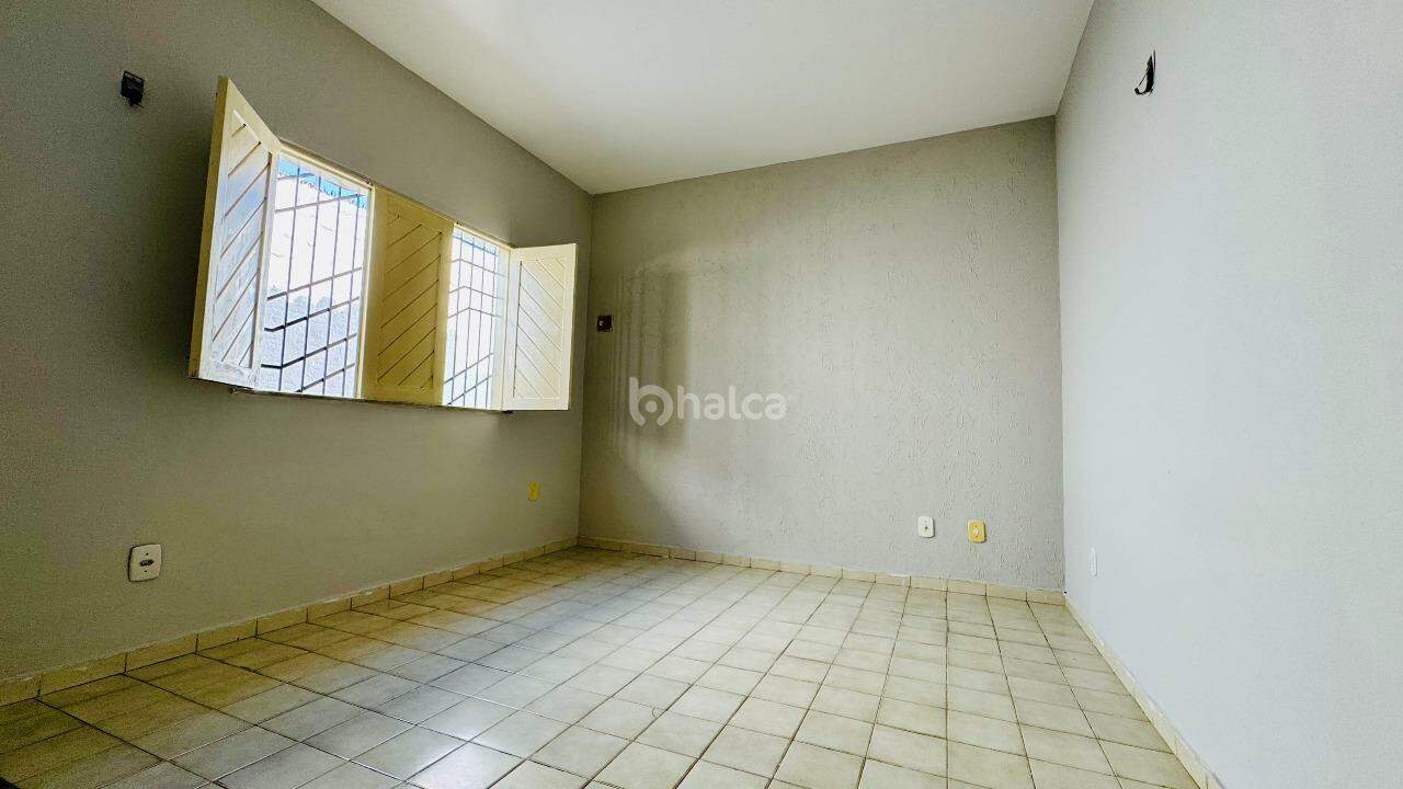 Casa à venda com 3 quartos, 215m² - Foto 6