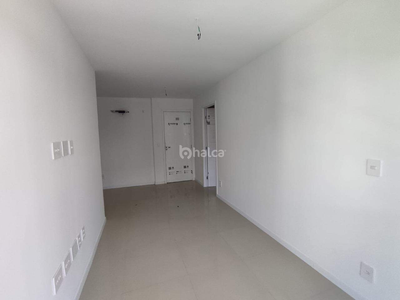 Apartamento para alugar com 3 quartos, 68m² - Foto 5