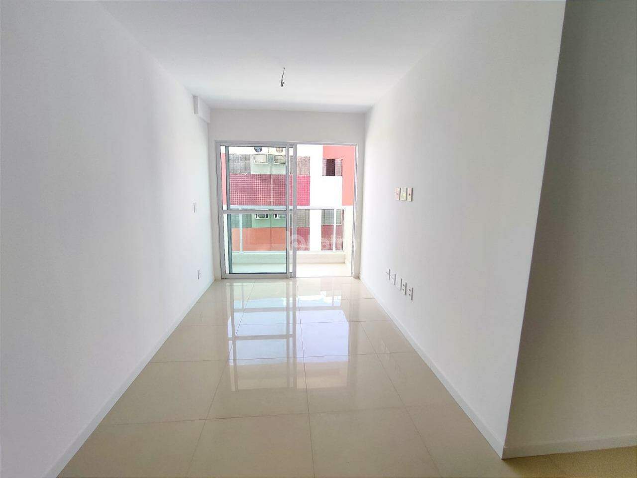 Apartamento para alugar com 3 quartos, 68m² - Foto 3