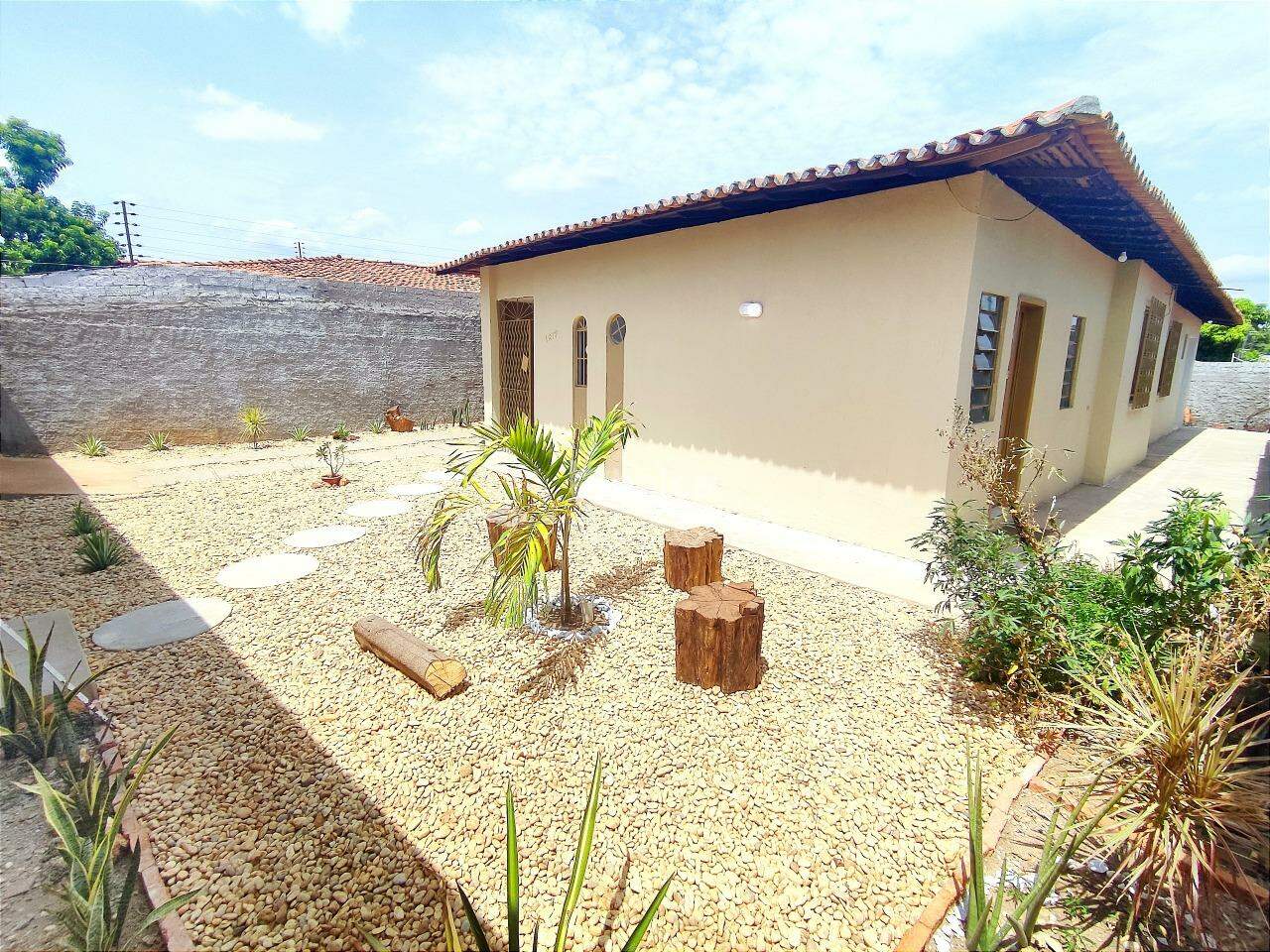 Casa à venda com 3 quartos, 203m² - Foto 4