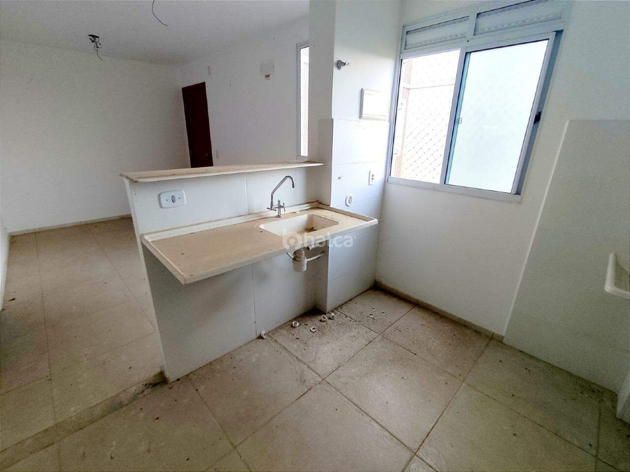 Apartamento à venda com 2 quartos, 39m² - Foto 15