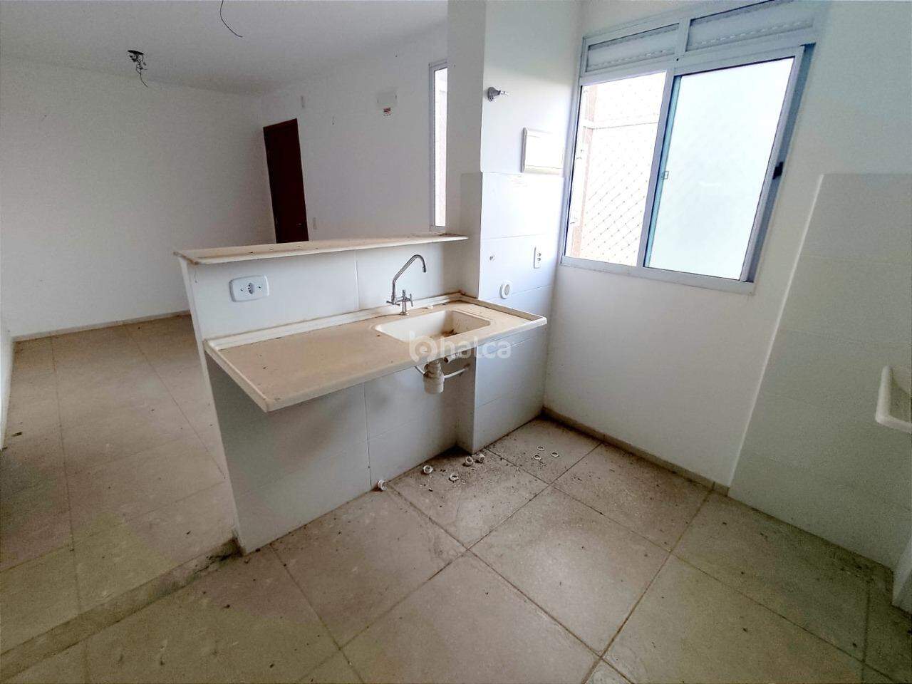 Apartamento à venda com 2 quartos, 39m² - Foto 14