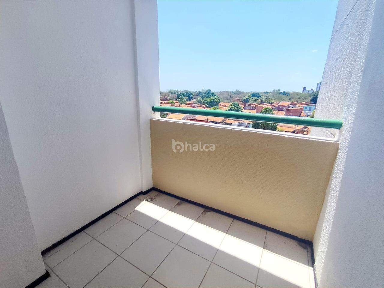 Apartamento à venda com 3 quartos, 68m² - Foto 3