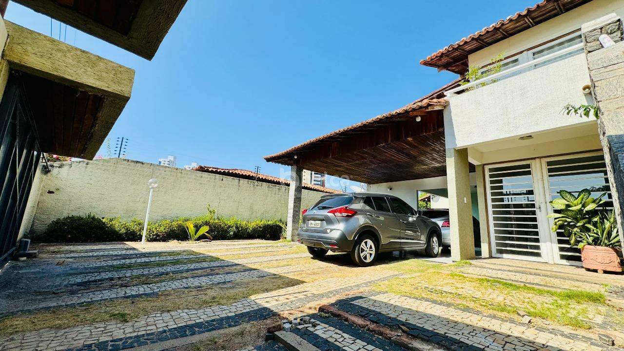 Prédio Inteiro para alugar com 4 quartos, 280m² - Foto 1