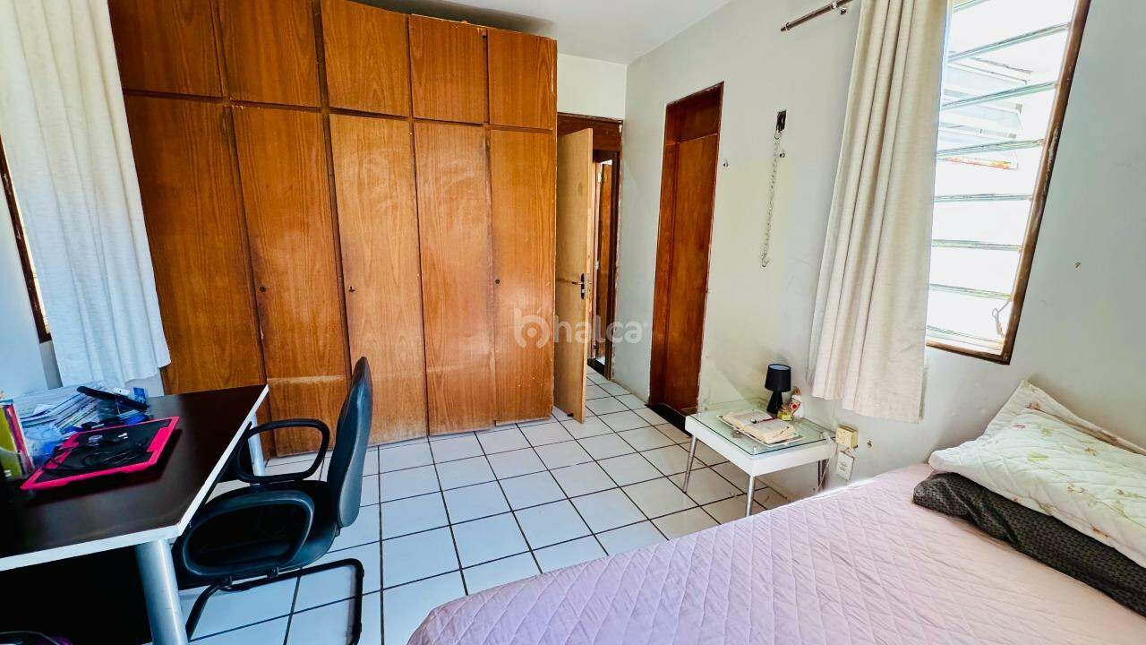 Prédio Inteiro para alugar com 4 quartos, 280m² - Foto 11