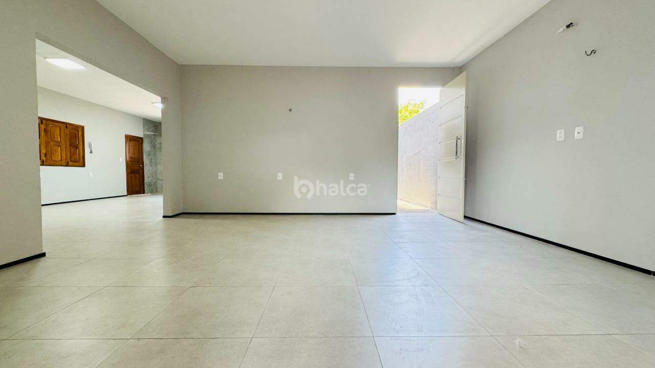 Casa para alugar com 2 quartos, 144m² - Foto 4