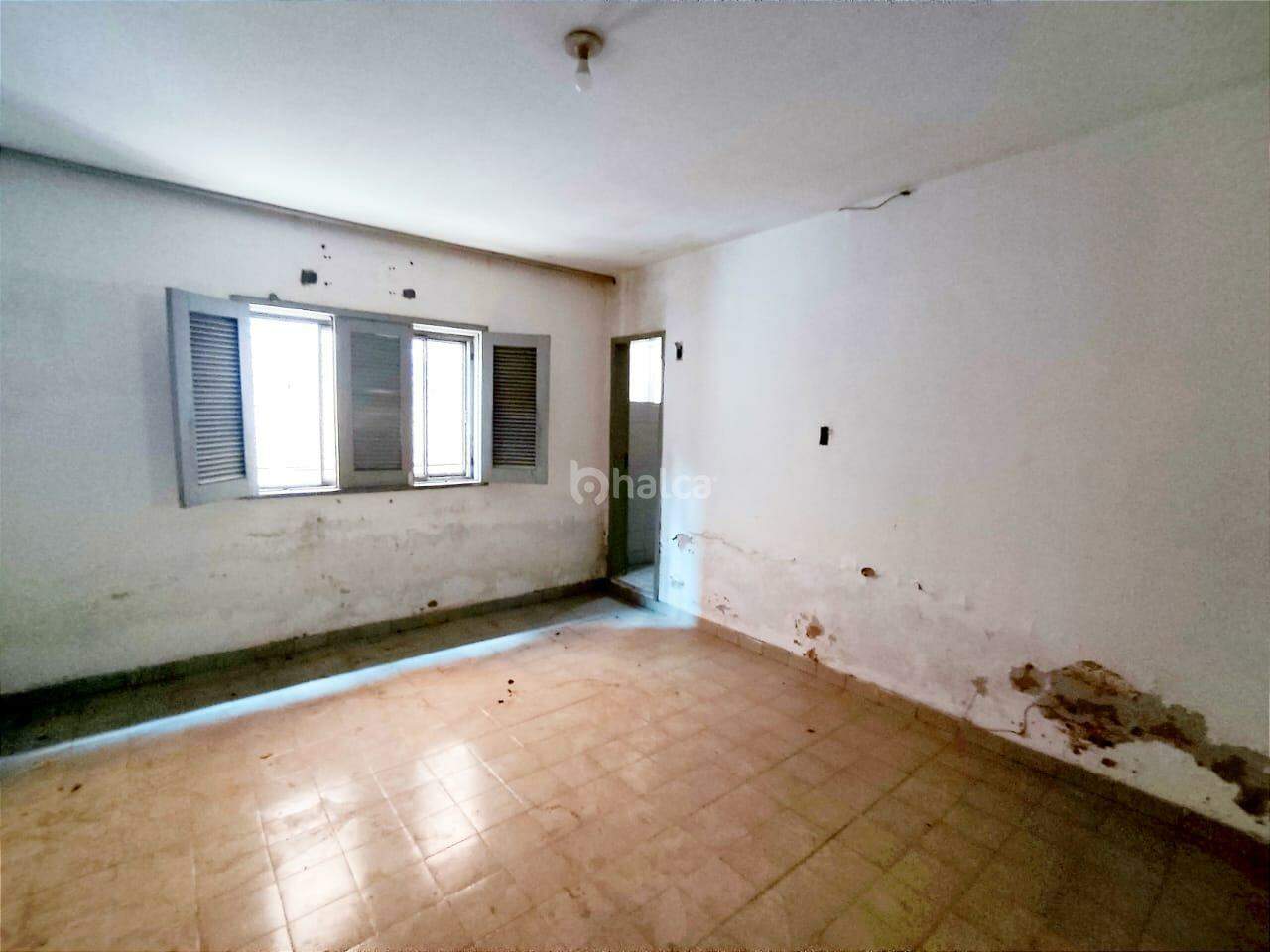 Casa à venda com 5 quartos, 180m² - Foto 6