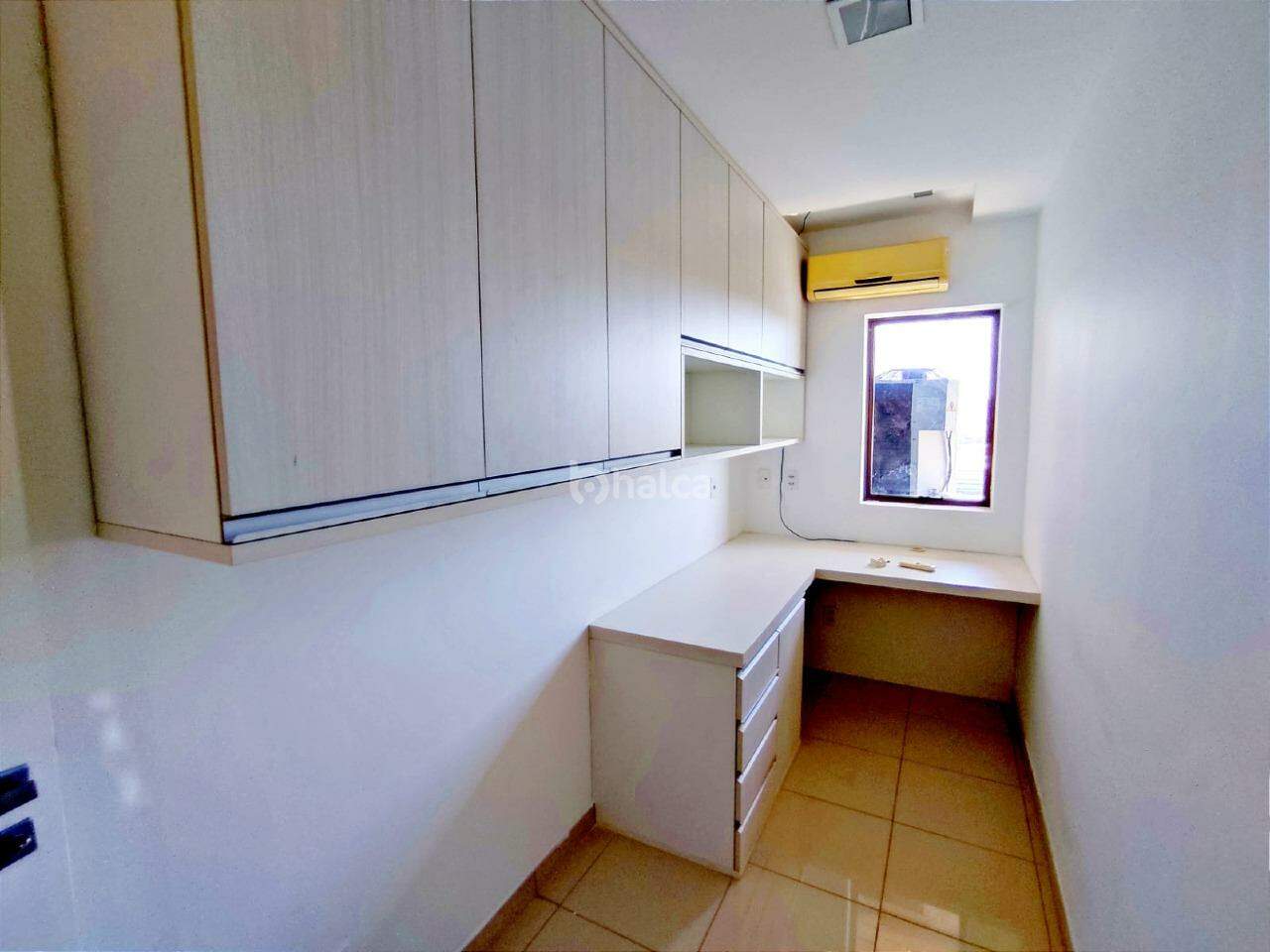 Apartamento à venda com 4 quartos, 180m² - Foto 18