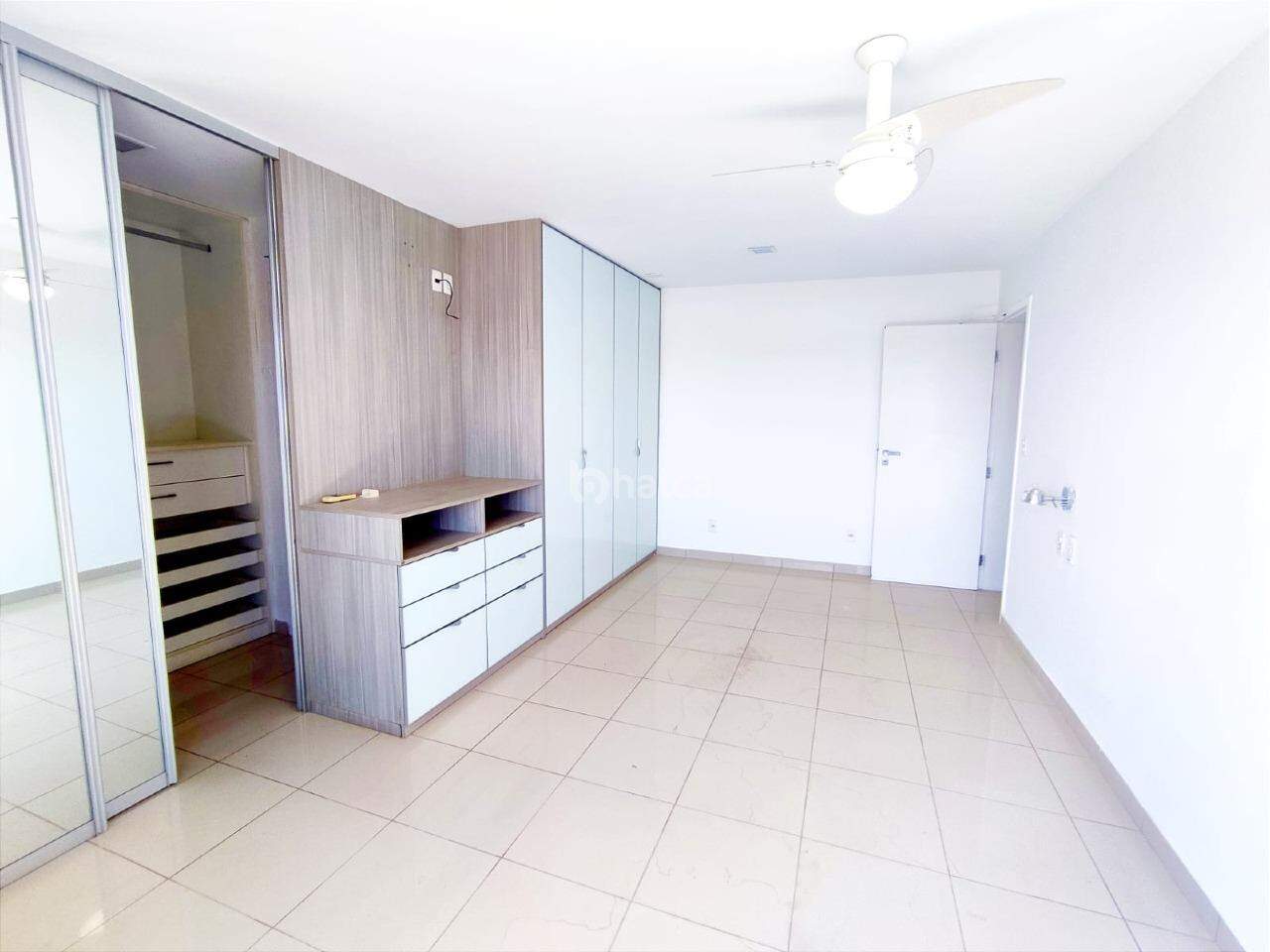 Apartamento à venda com 4 quartos, 180m² - Foto 23