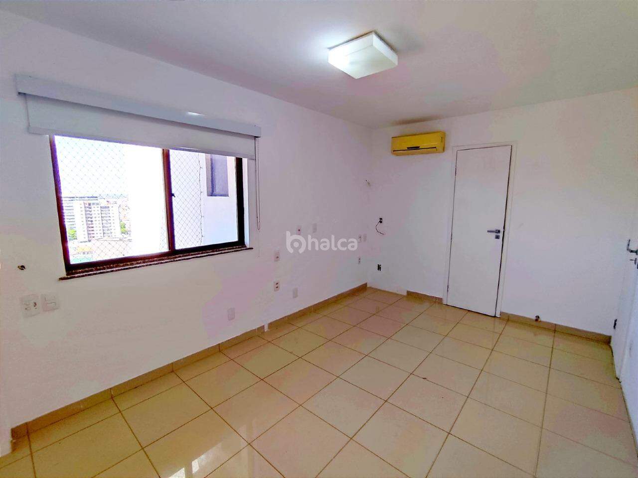 Apartamento à venda com 4 quartos, 180m² - Foto 17