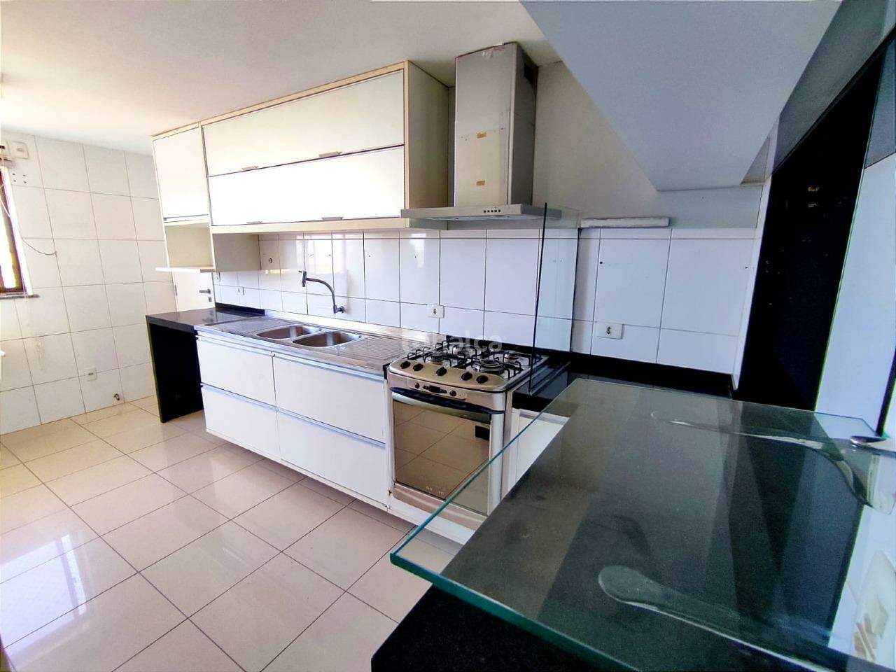 Apartamento à venda com 4 quartos, 180m² - Foto 27