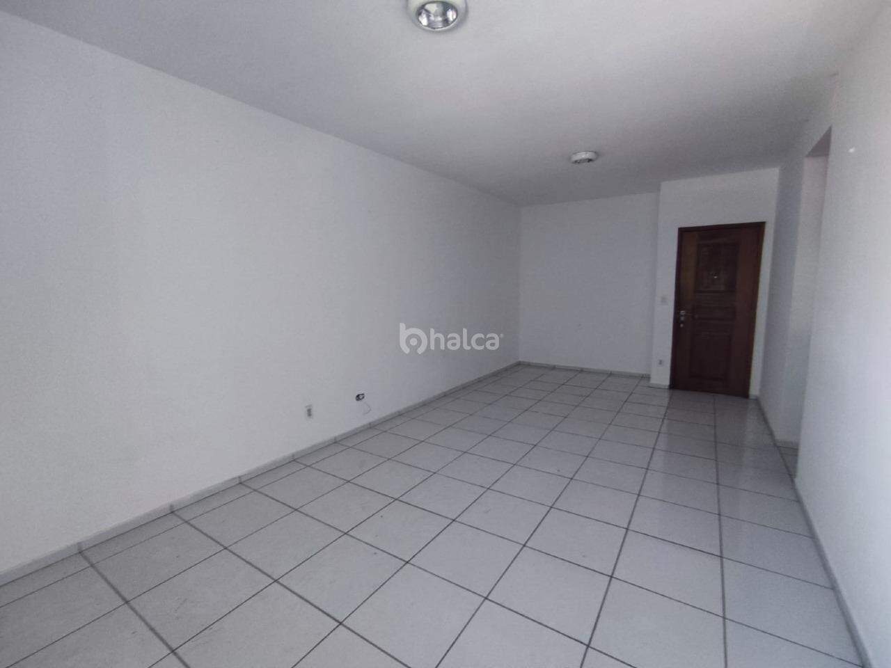 Apartamento para alugar com 3 quartos, 110m² - Foto 4