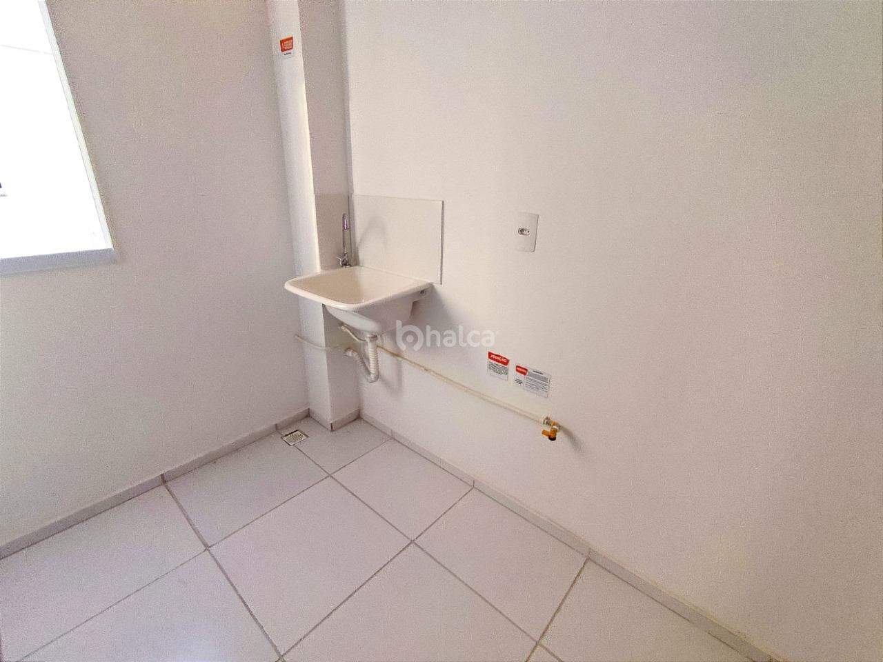 Apartamento para alugar com 2 quartos, 35m² - Foto 7