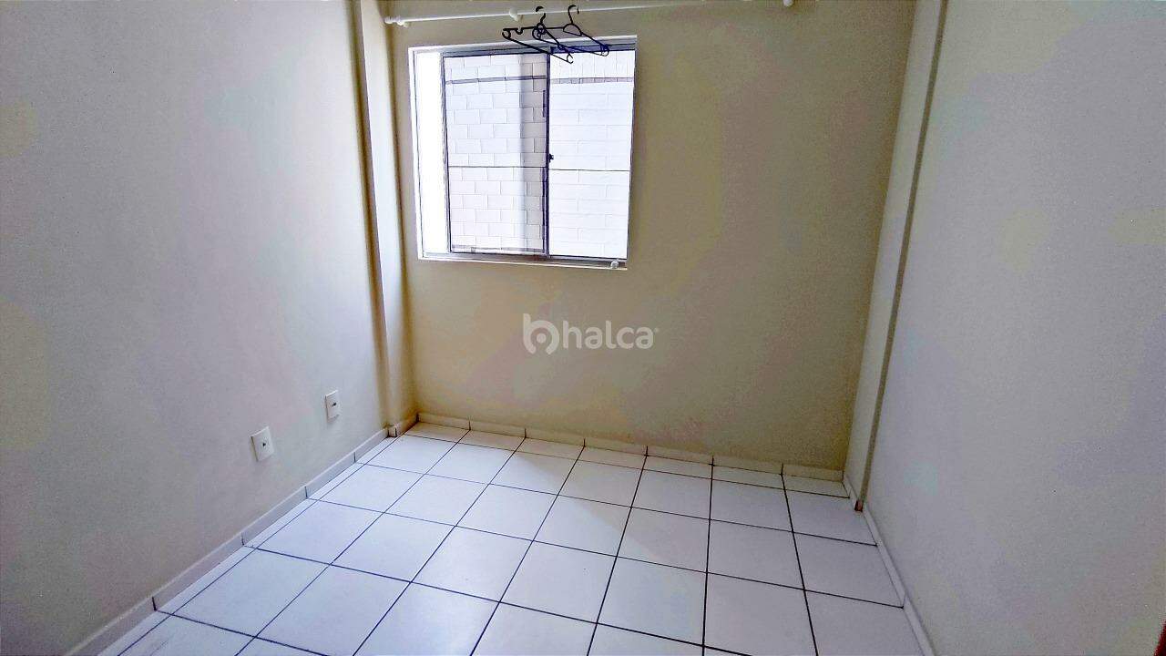 Apartamento para alugar com 3 quartos, 76m² - Foto 18