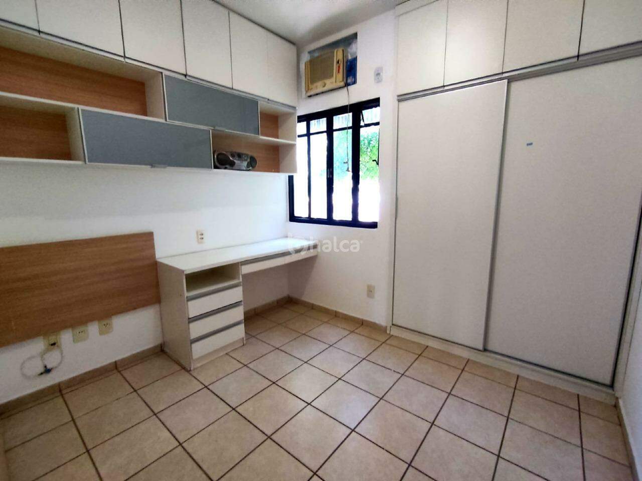 Apartamento para alugar com 3 quartos, 80m² - Foto 10