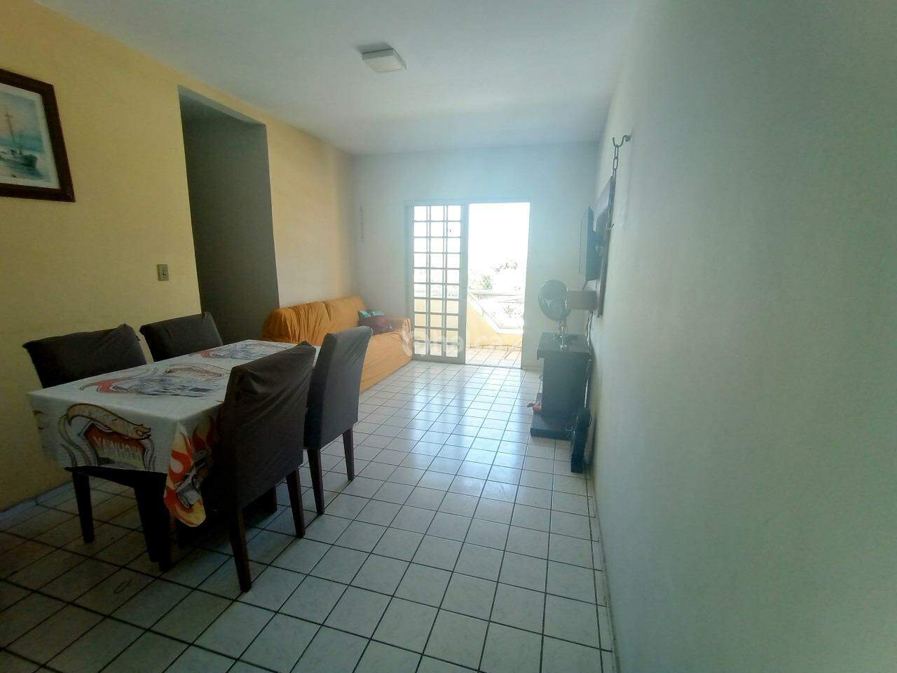 Apartamento à venda com 3 quartos, 72m² - Foto 3