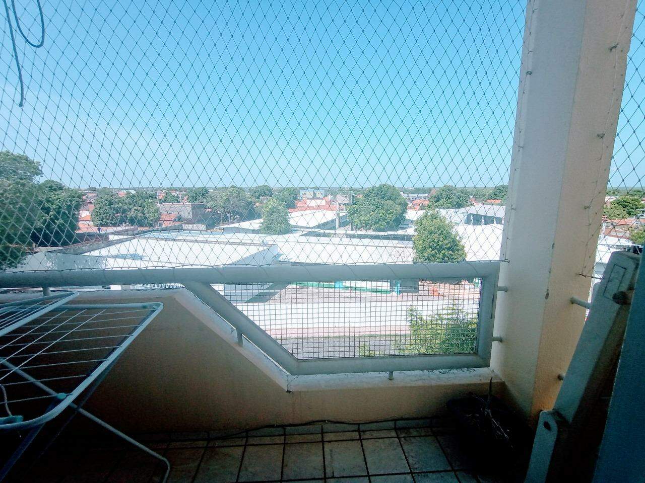 Apartamento à venda com 3 quartos, 72m² - Foto 2