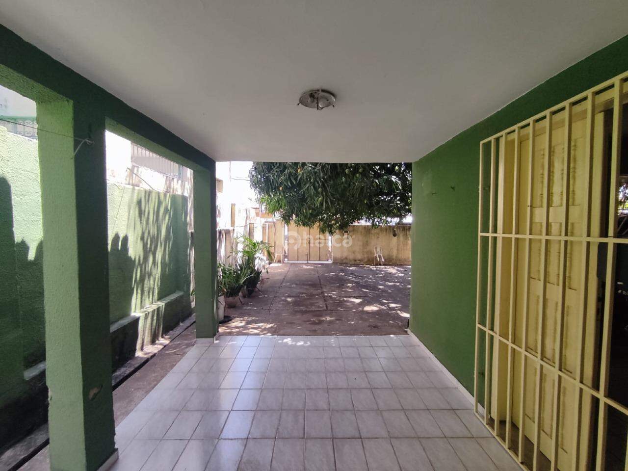 Casa à venda com 3 quartos, 168m² - Foto 4