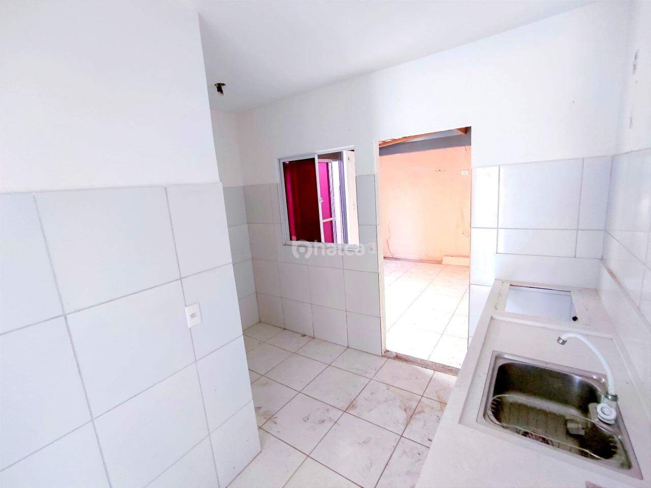 Casa de Condomínio para alugar com 2 quartos, 61m² - Foto 9