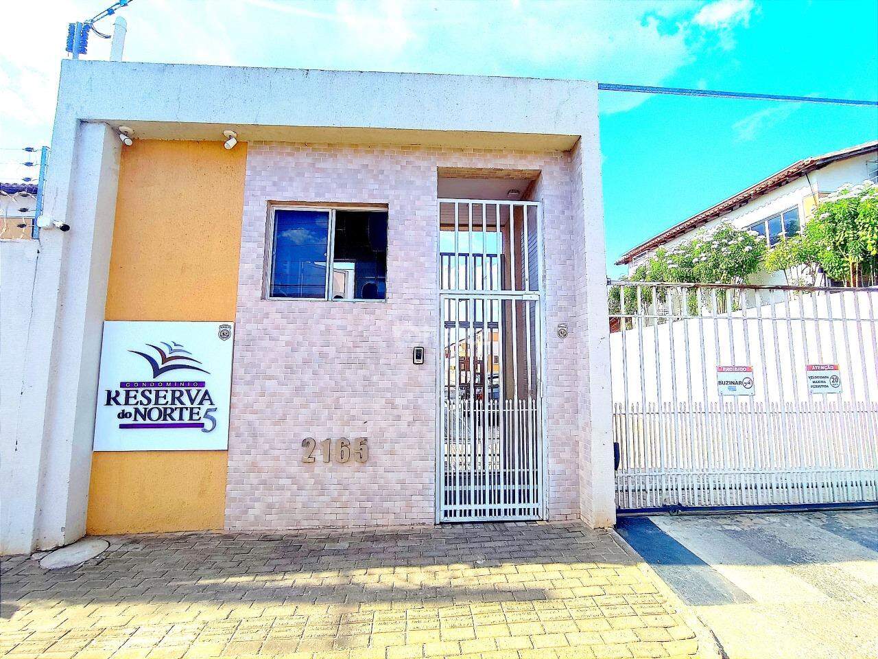 Casa de Condomínio à venda com 2 quartos, 61m² - Foto 1