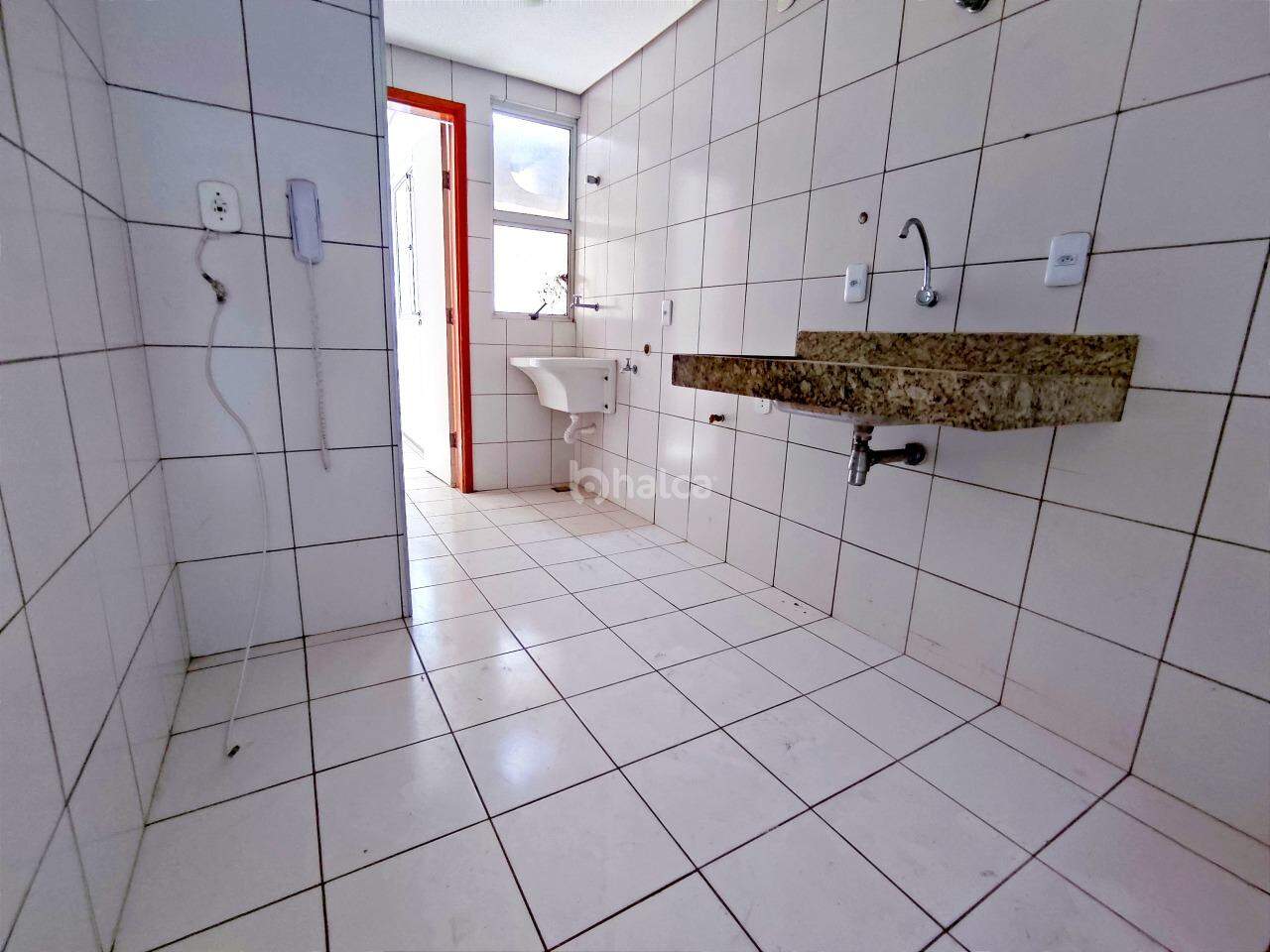 Apartamento para alugar com 2 quartos, 70m² - Foto 5