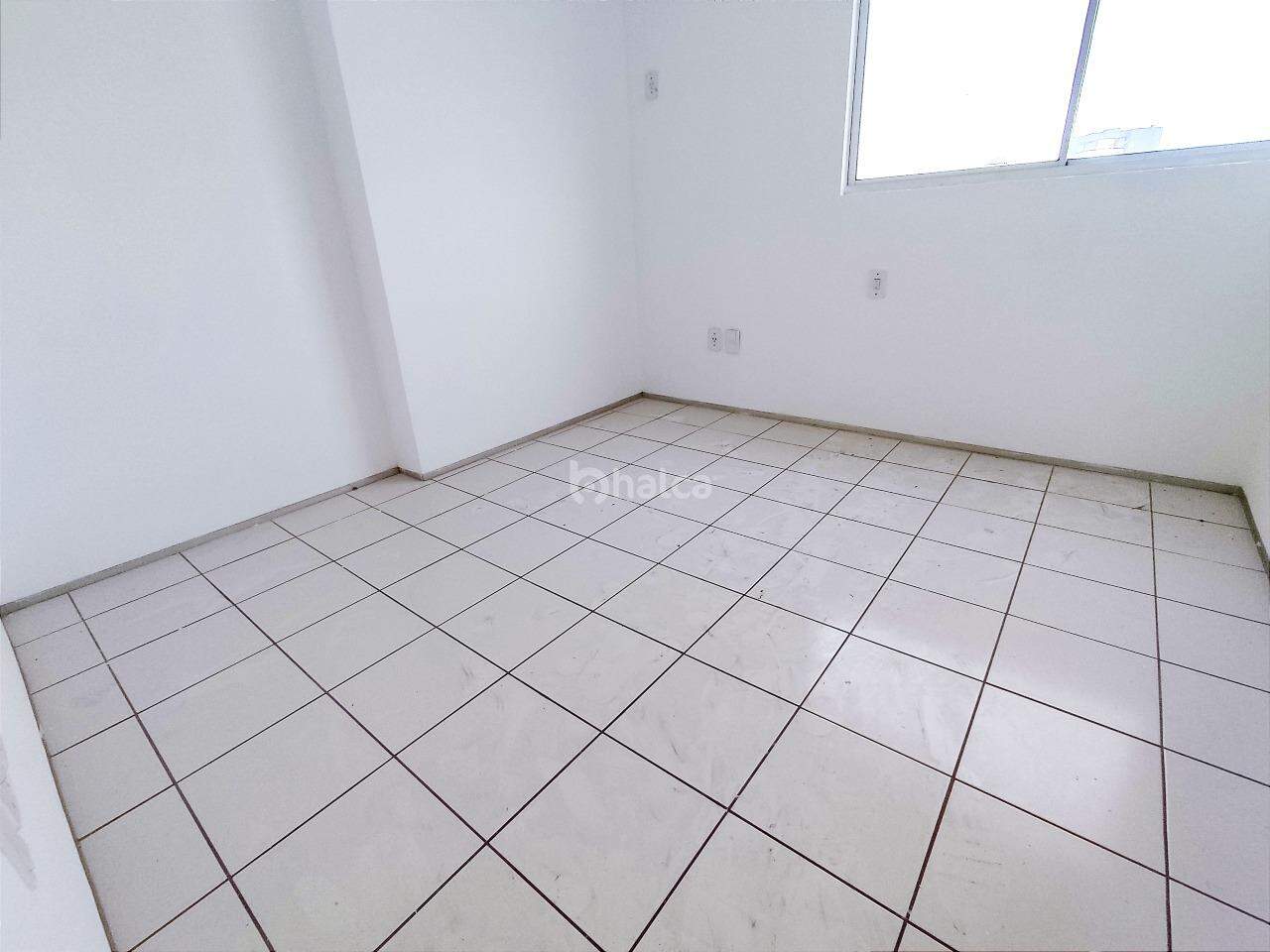 Apartamento para alugar com 2 quartos, 70m² - Foto 10