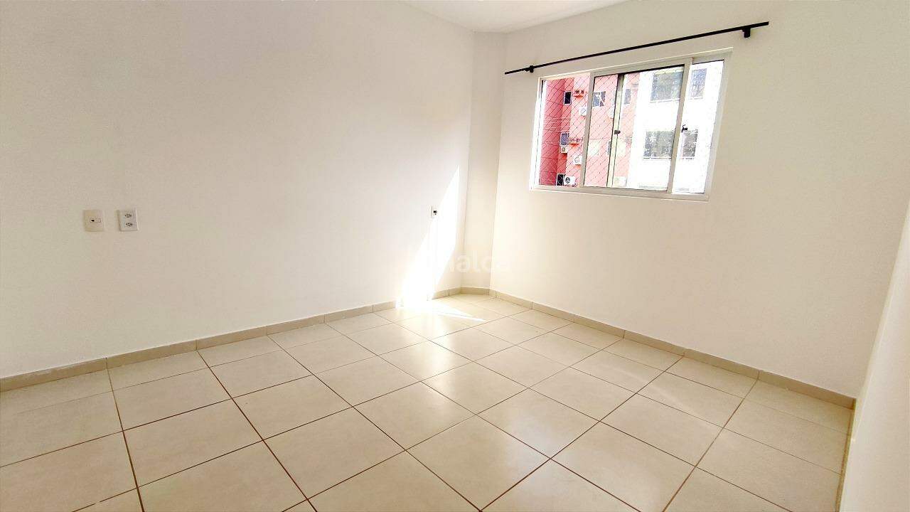 Apartamento à venda com 3 quartos, 74m² - Foto 11