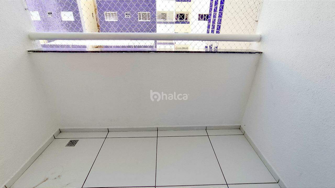 Apartamento para alugar com 3 quartos, 74m² - Foto 17