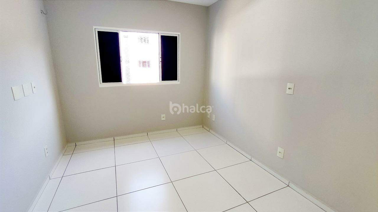 Apartamento para alugar com 3 quartos, 74m² - Foto 19