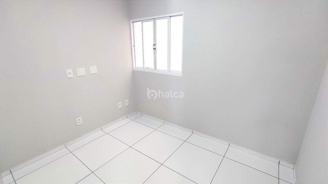 Apartamento para alugar com 3 quartos, 74m² - Foto 20