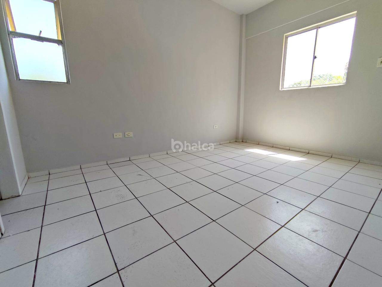 Apartamento para alugar com 3 quartos, 70m² - Foto 7