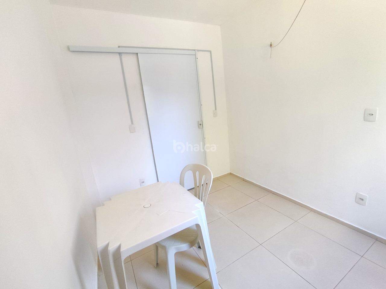 Apartamento para alugar com 2 quartos, 47m² - Foto 11