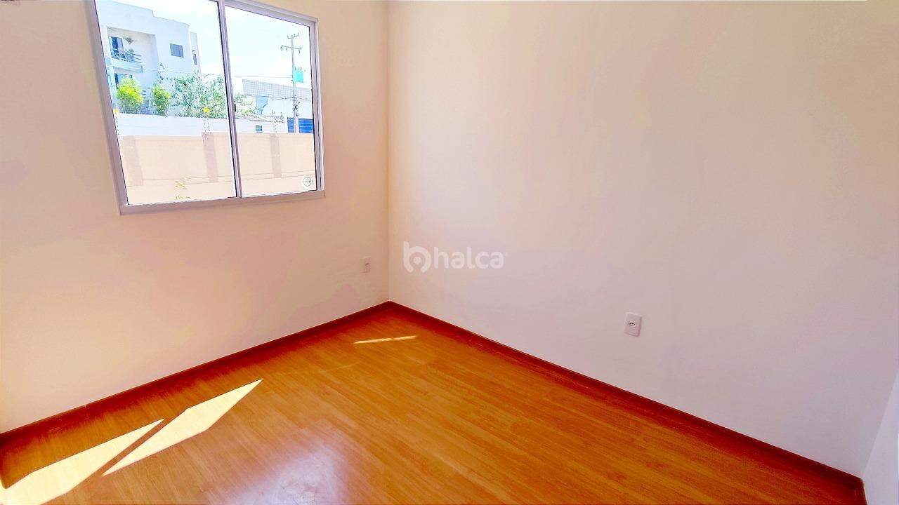 Apartamento para alugar com 2 quartos, 38m² - Foto 5