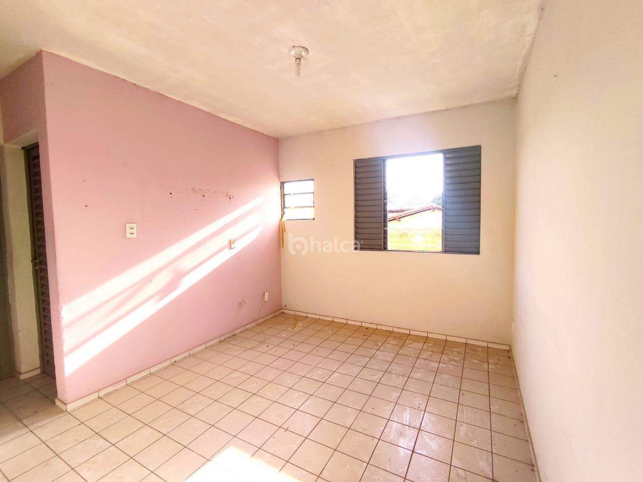 Apartamento à venda com 2 quartos, 42m² - Foto 2