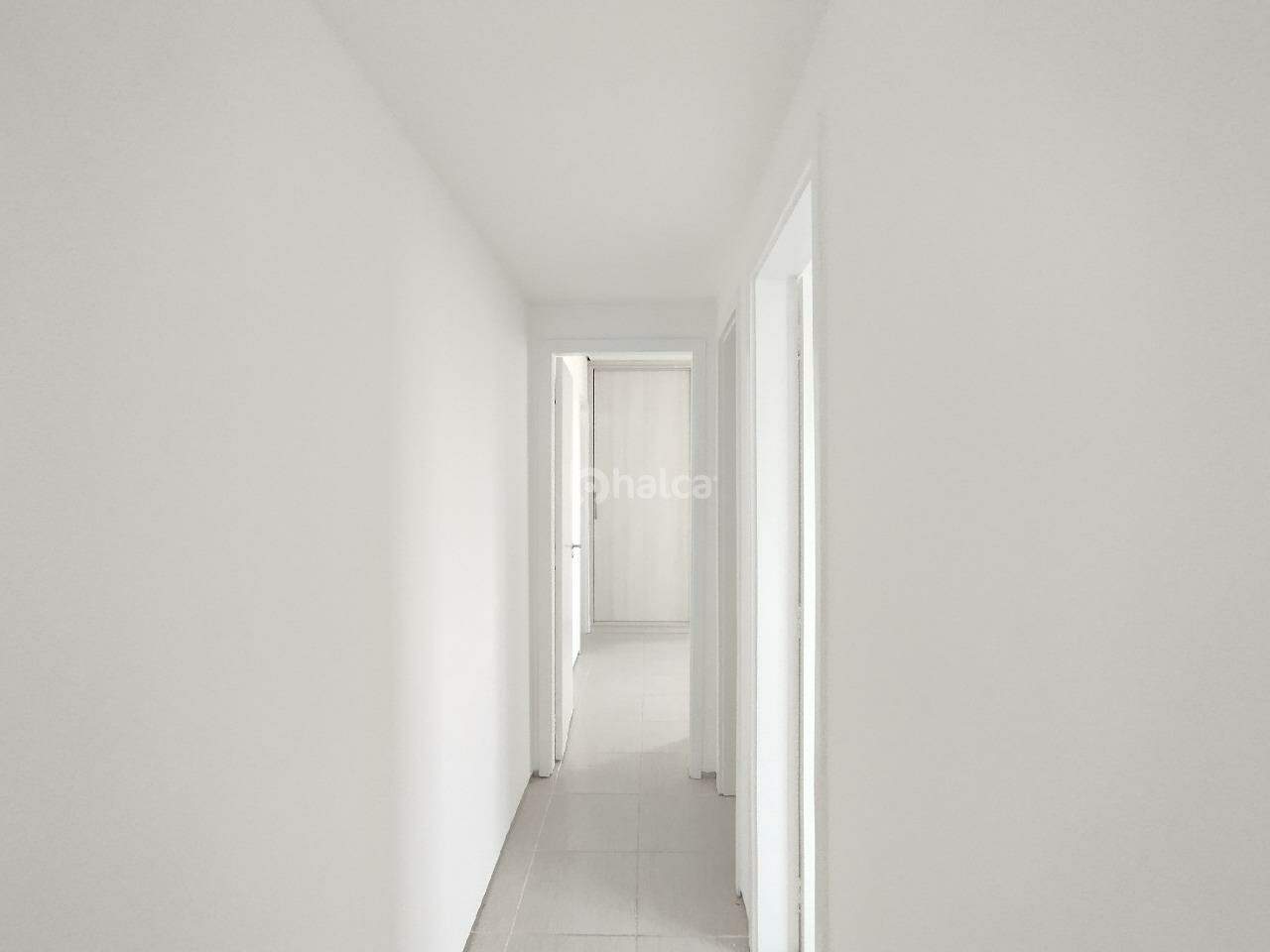 Apartamento para alugar com 2 quartos, 58m² - Foto 13