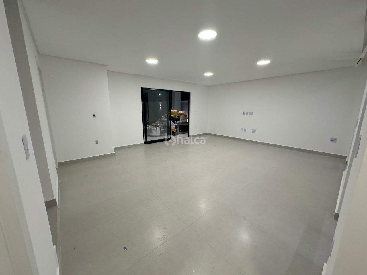 Casa de Condomínio à venda com 3 quartos, 190m² - Foto 6