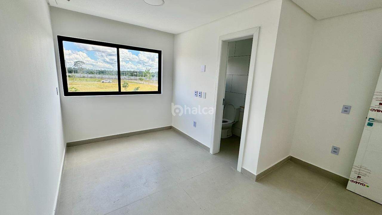 Casa de Condomínio à venda com 3 quartos, 190m² - Foto 12