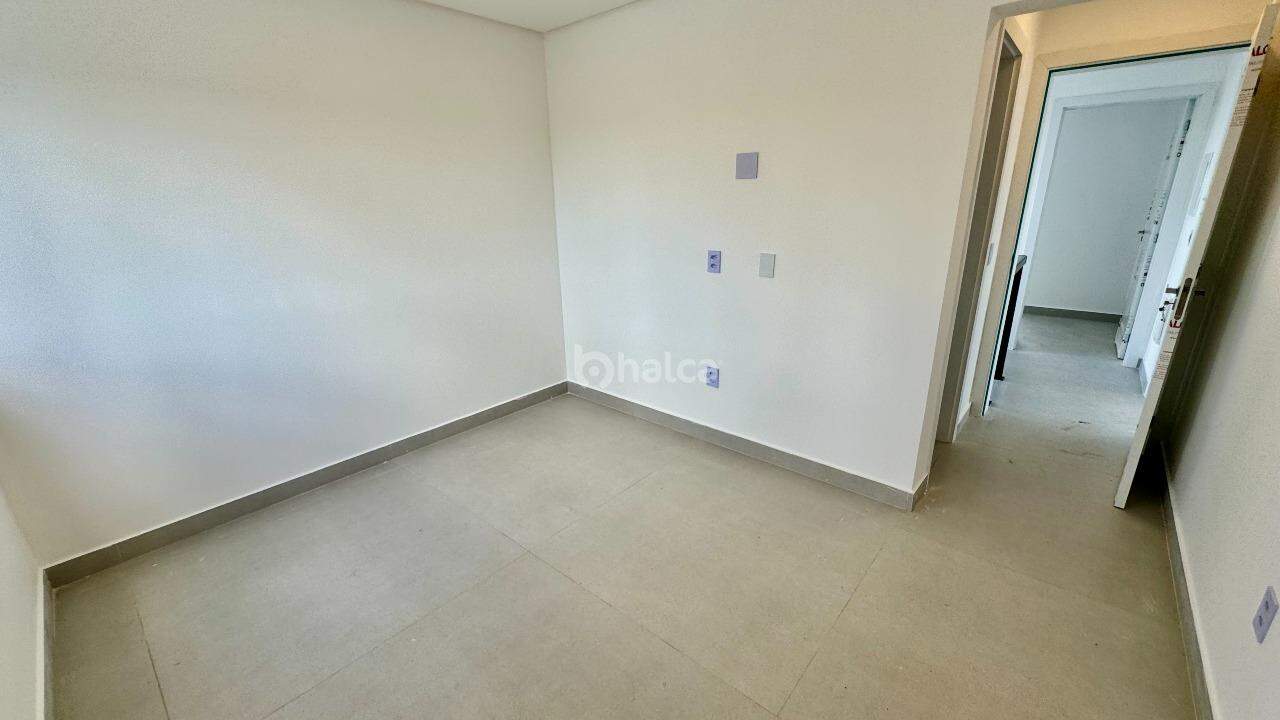 Casa de Condomínio à venda com 3 quartos, 190m² - Foto 15