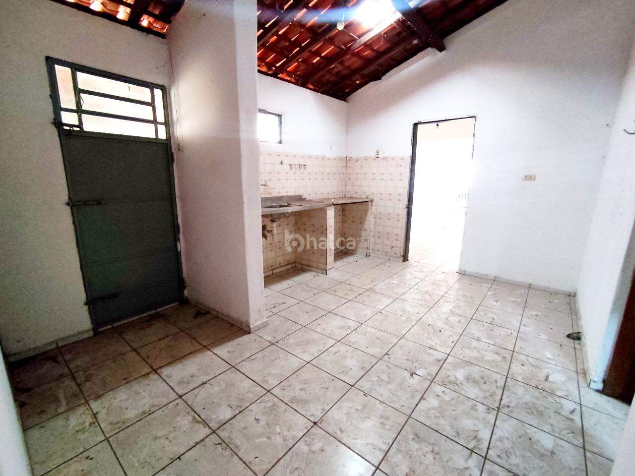 Casa à venda com 3 quartos, 190m² - Foto 16