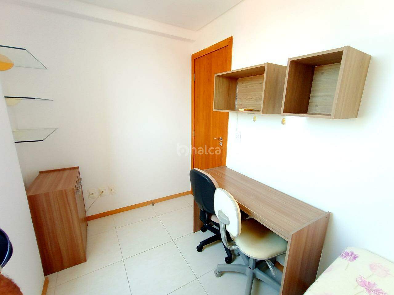 Apartamento para alugar com 3 quartos, 70m² - Foto 8