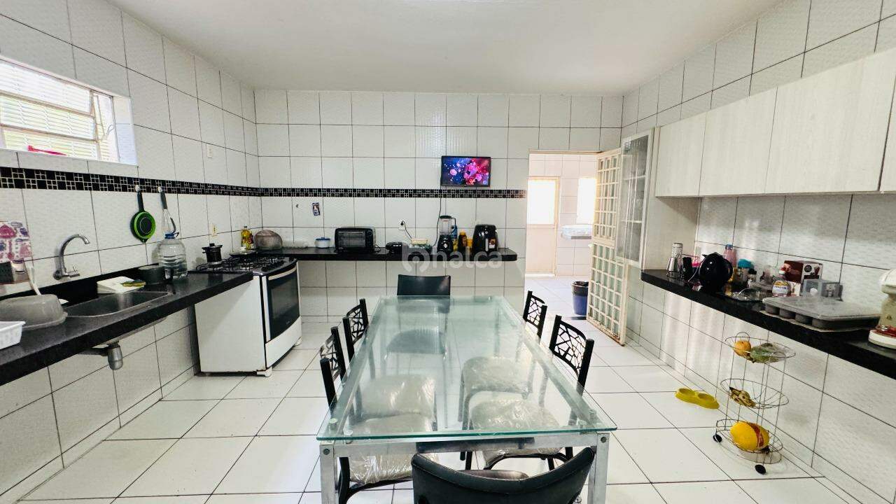 Casa à venda com 5 quartos, 400m² - Foto 13