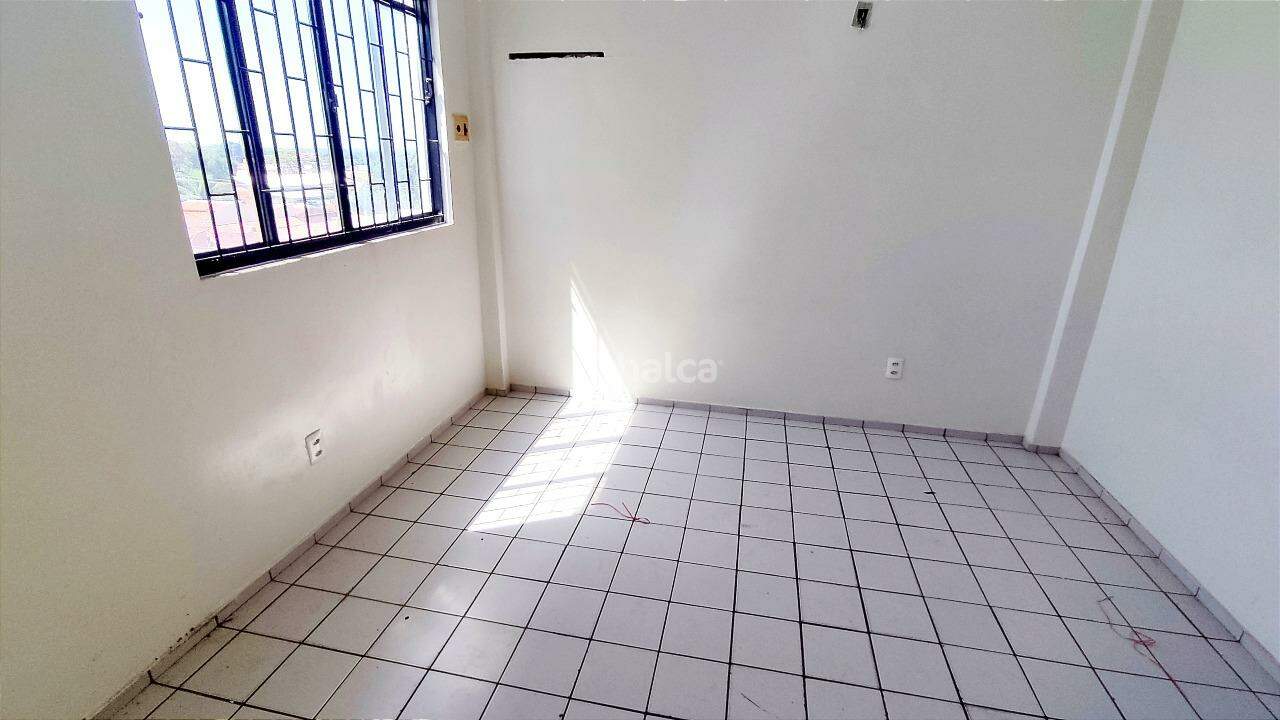 Apartamento para alugar com 3 quartos, 92m² - Foto 9