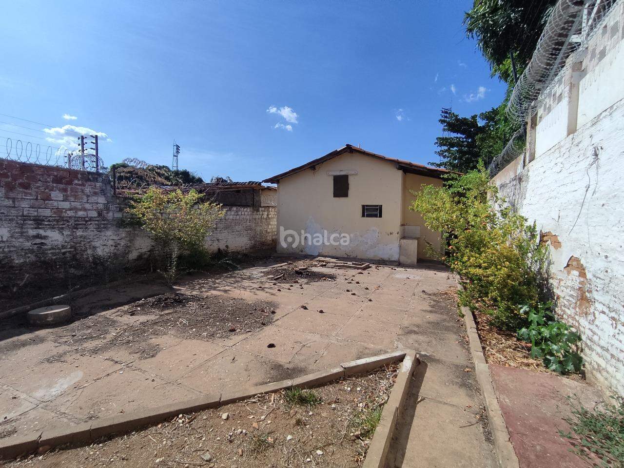 Casa para alugar com 2 quartos, 155m² - Foto 15