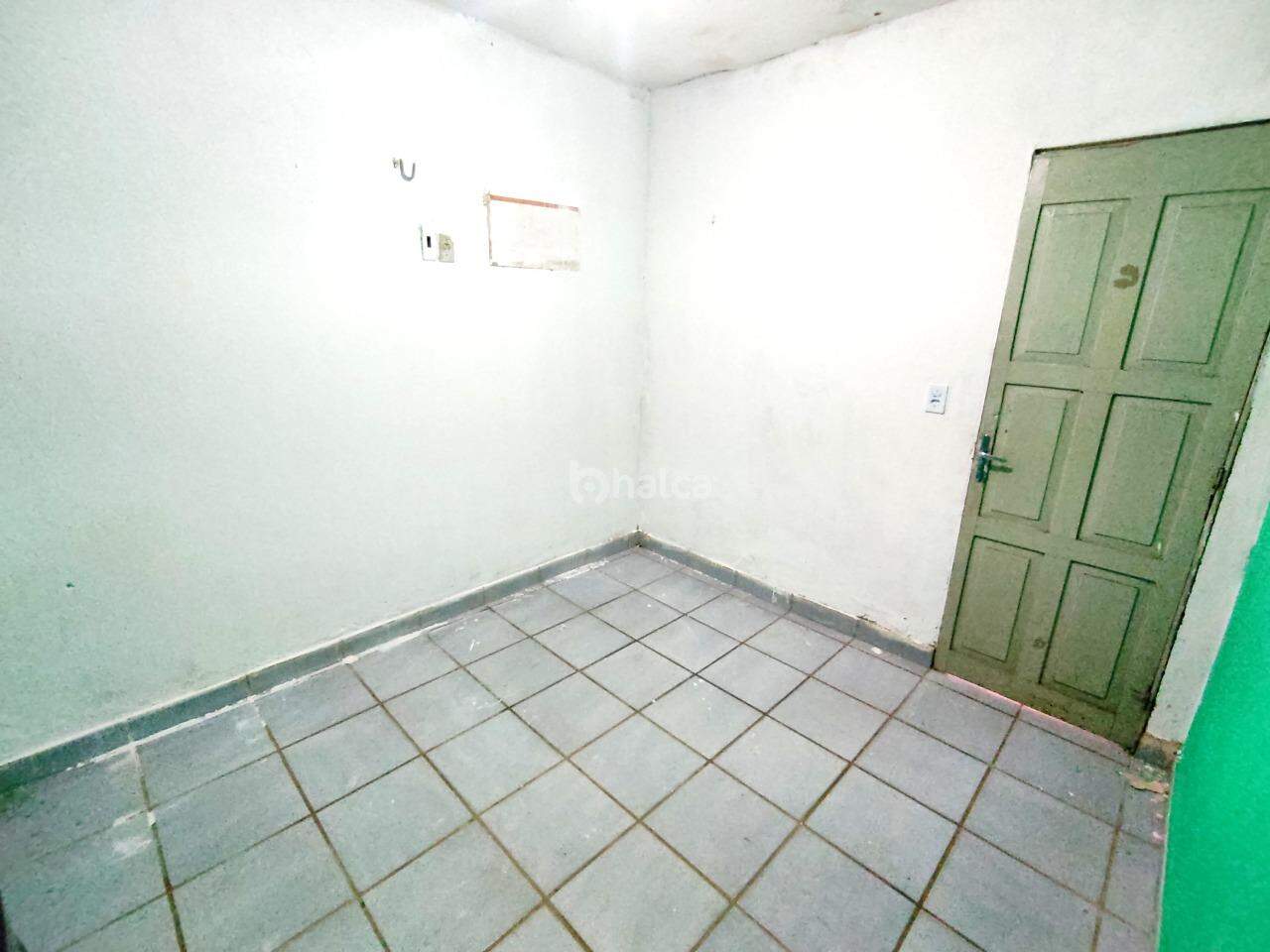 Casa à venda com 2 quartos, 100m² - Foto 8