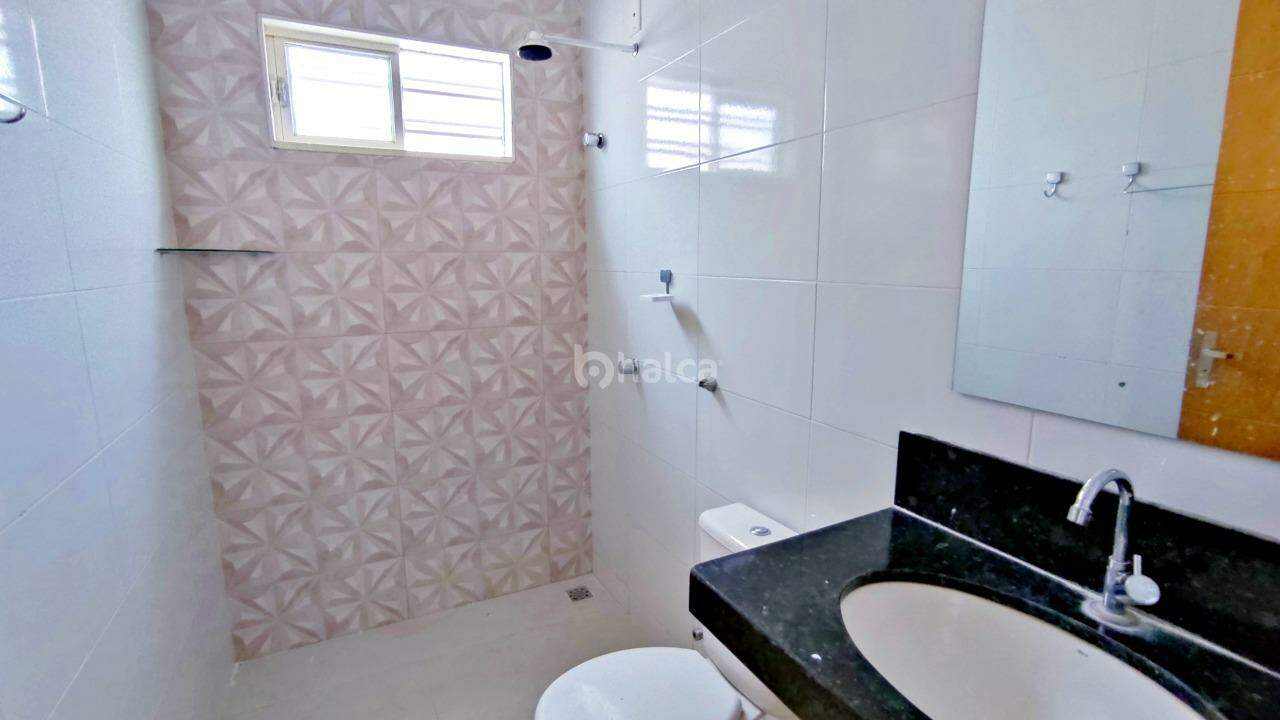 Casa para alugar com 2 quartos, 112m² - Foto 13