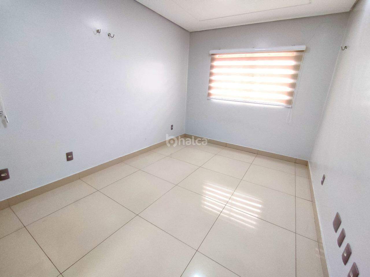 Casa de Condomínio para alugar, 238m² - Foto 19