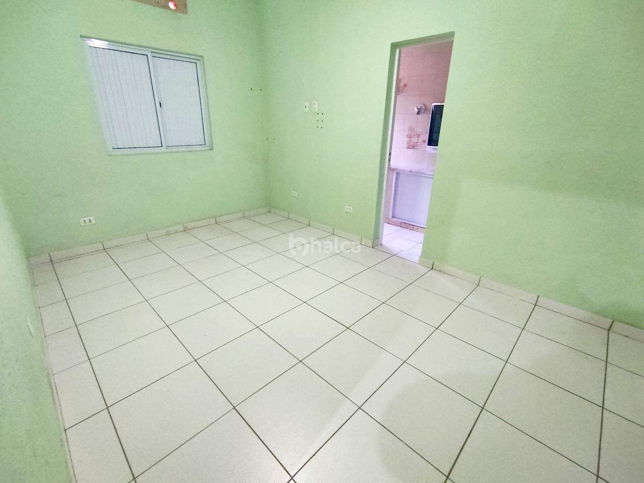 Casa para alugar com 3 quartos, 230m² - Foto 15