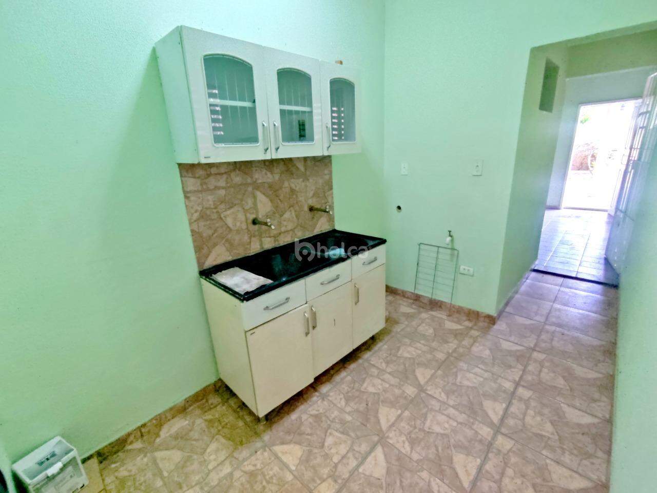 Casa para alugar com 3 quartos, 230m² - Foto 21