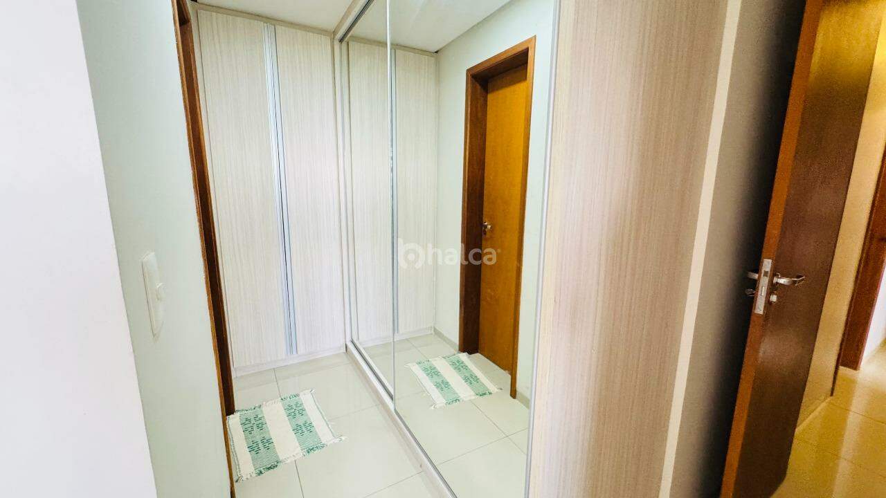 Apartamento à venda com 4 quartos, 107m² - Foto 17