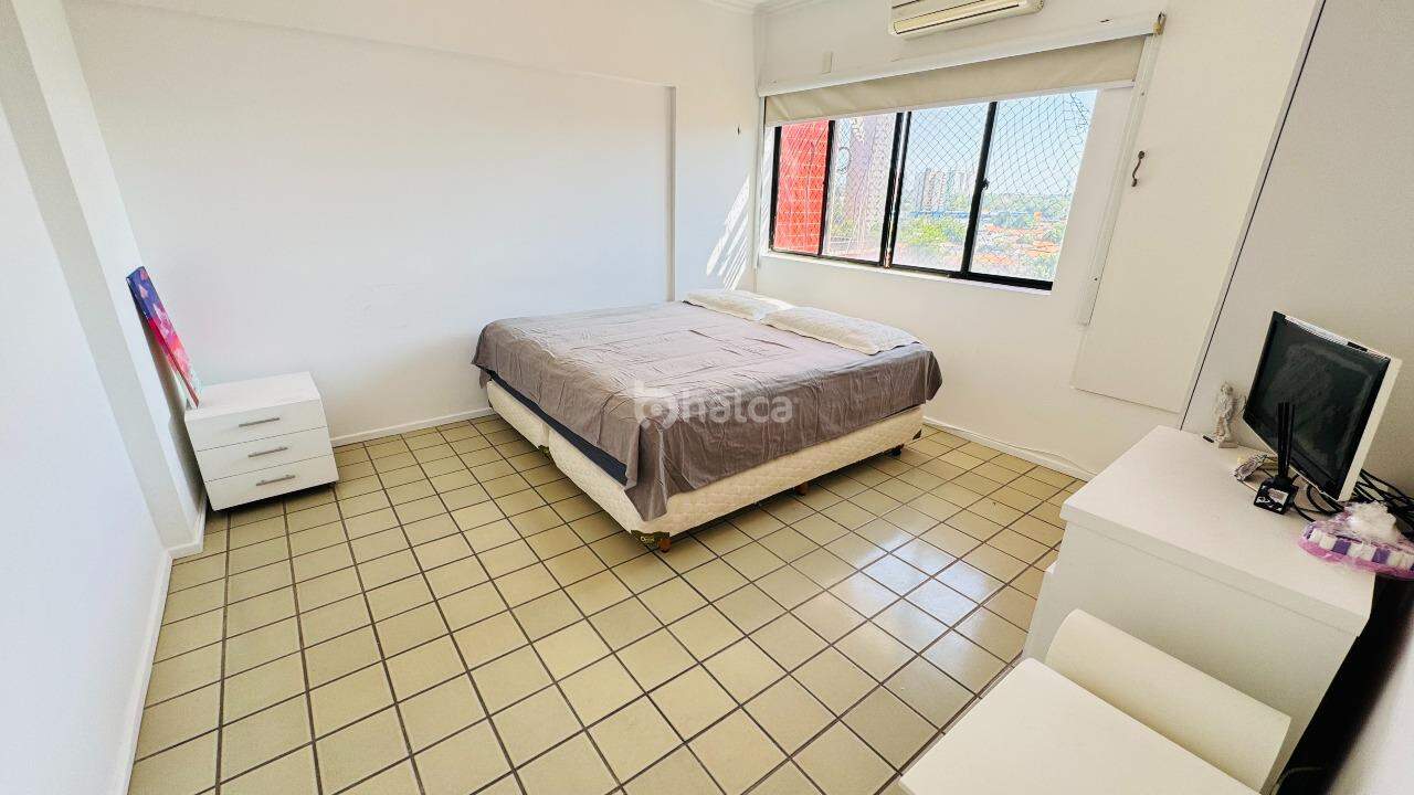 Apartamento à venda com 3 quartos, 179m² - Foto 13